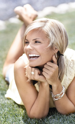 Cosmetic Dentsitry will improve your smile